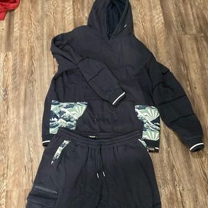 Pink dolphin wave sweat suit